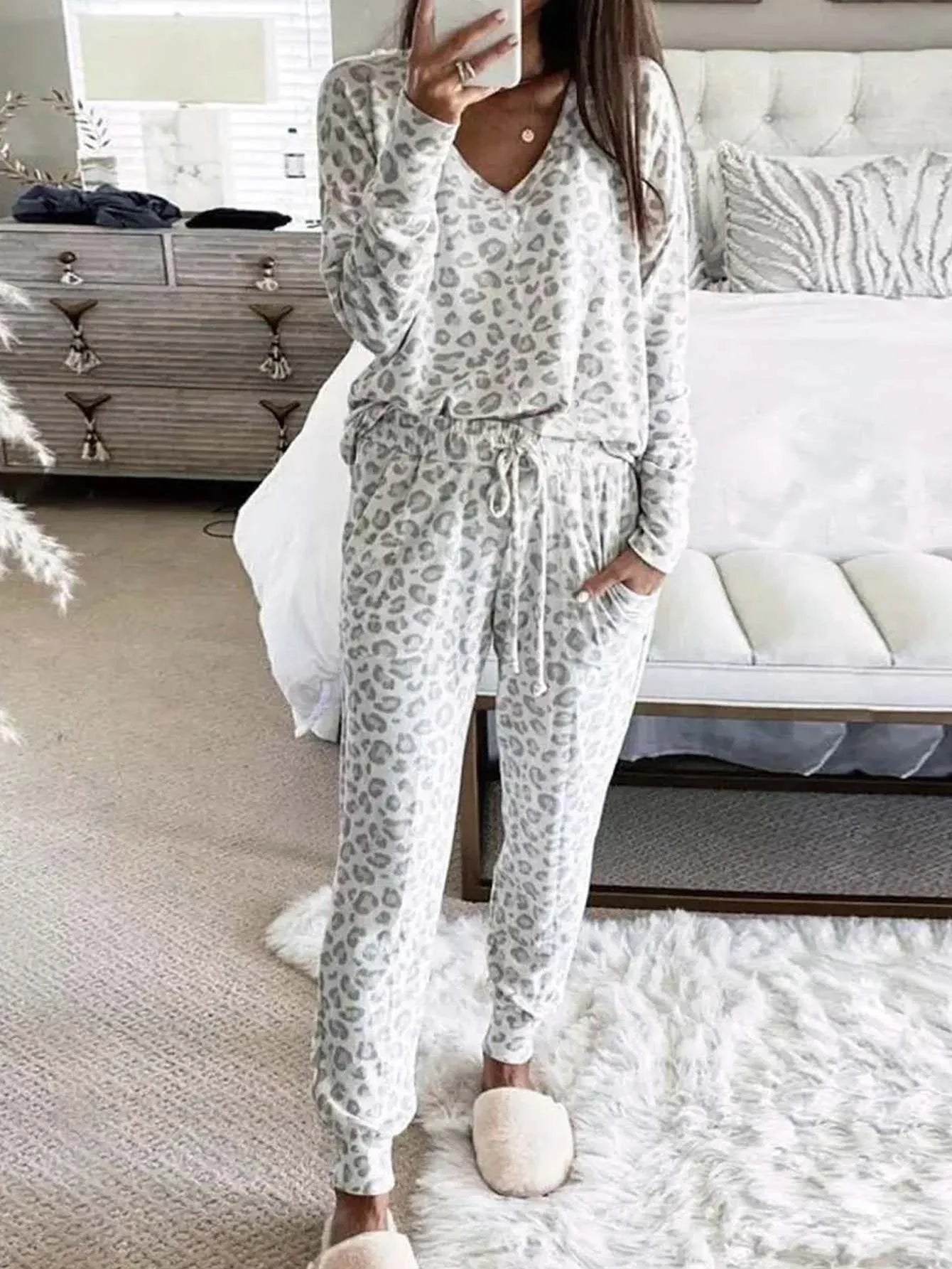 Dames Leoparden Pyjama Set met Lange Mouwen en Broek