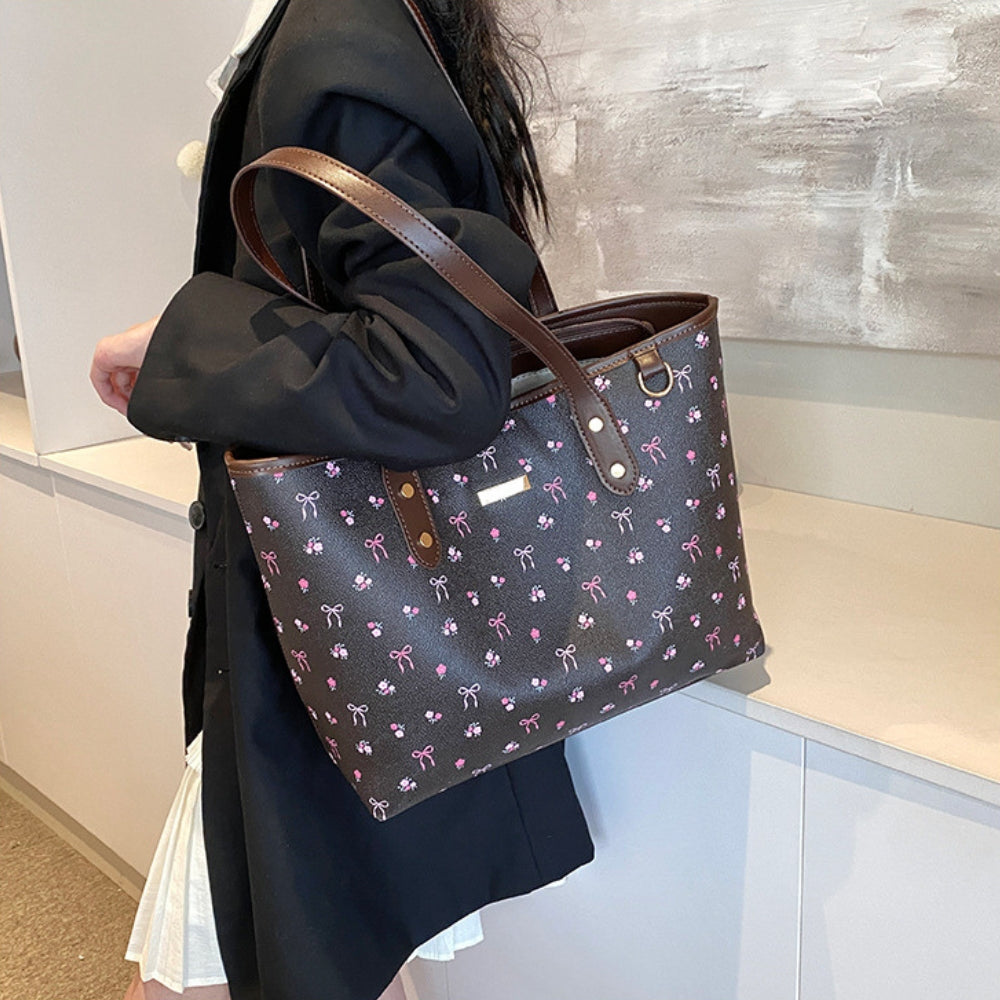 Ruime Stijlvolle Schoudertas met Magnetische Sluiting