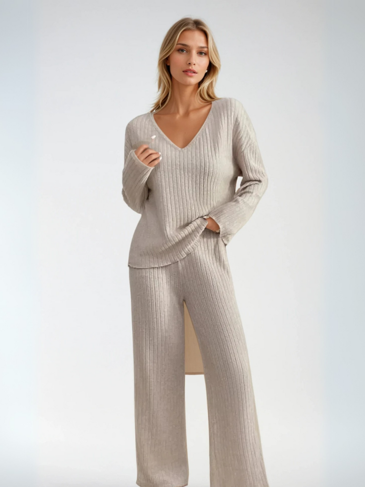 Tweedelige Gebreide Set voor Comfort en Stijl