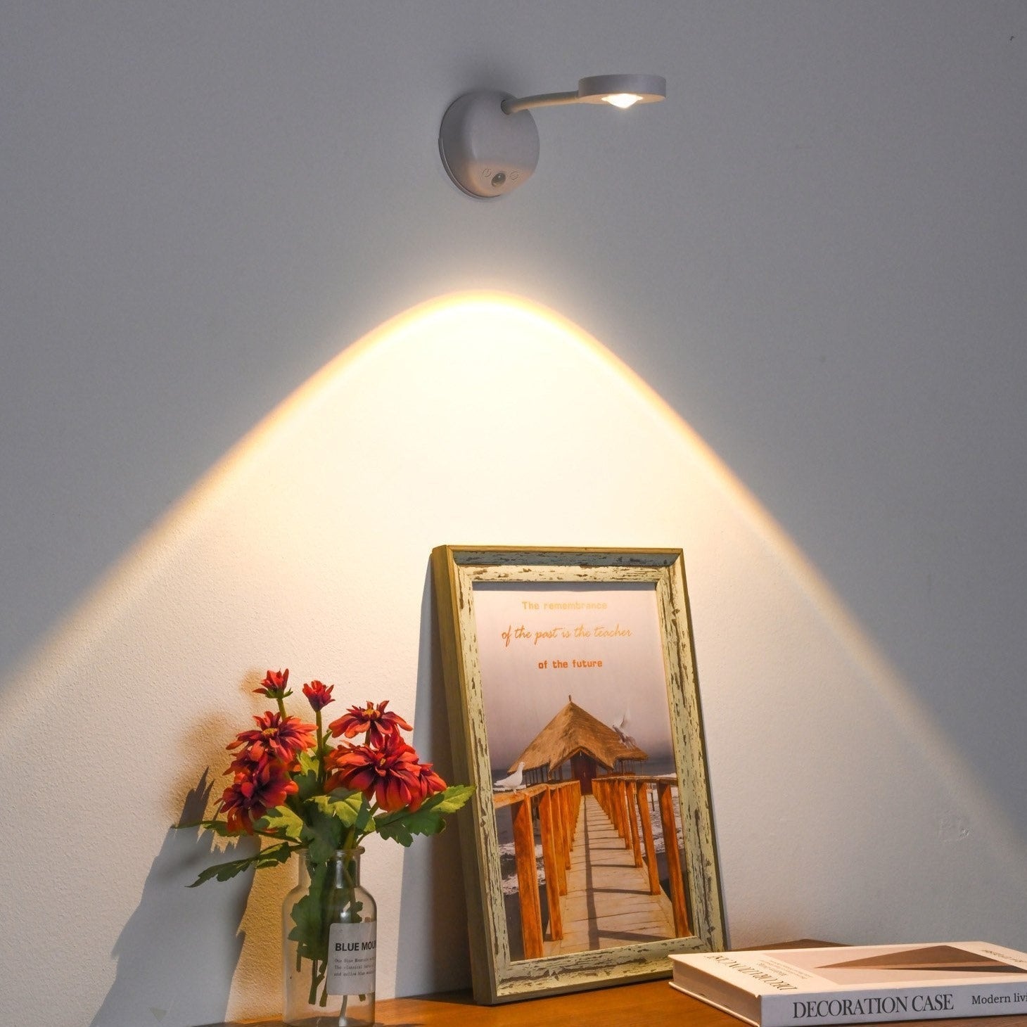 Moderne Wandlamp met Zacht Licht en Energiezuinig Design