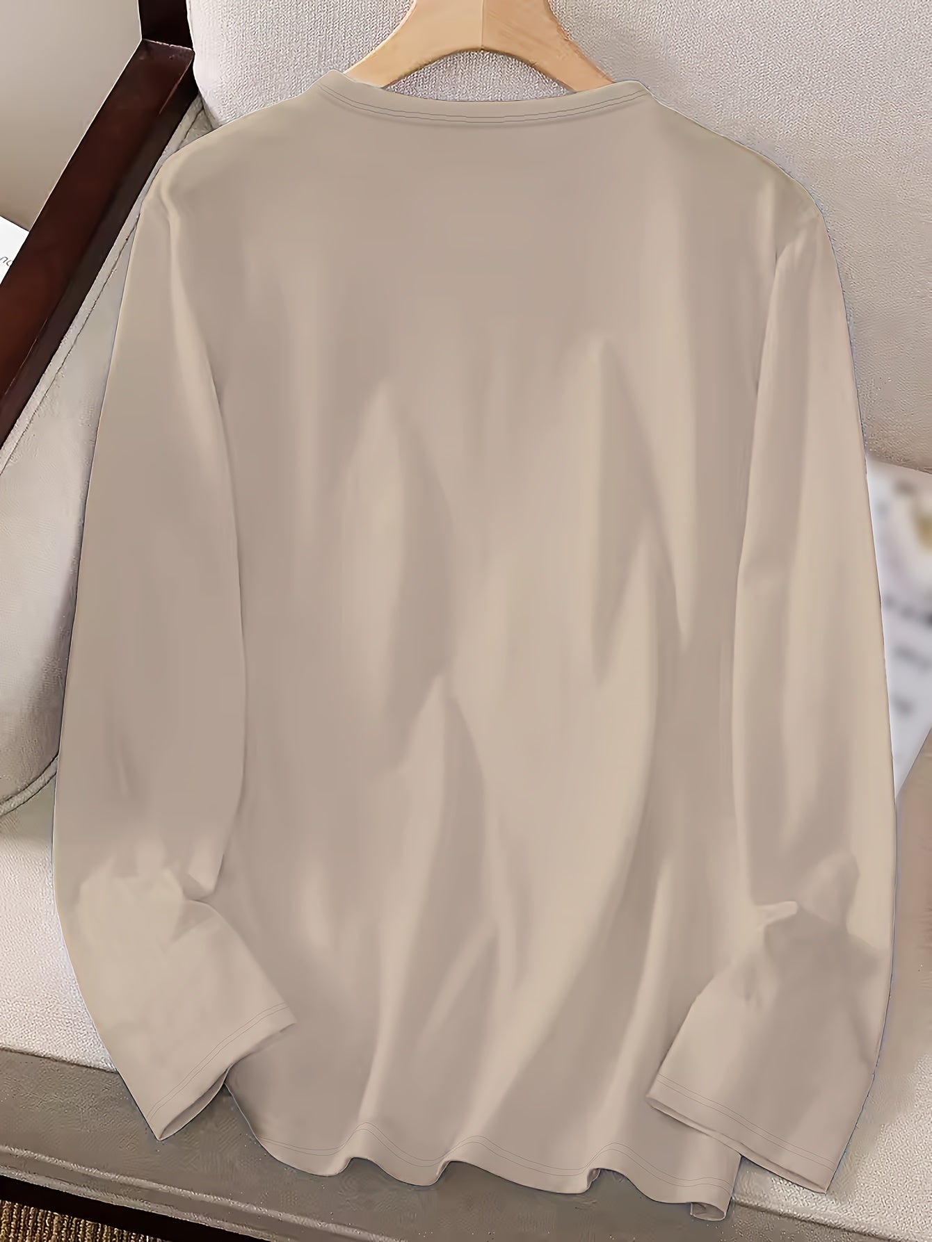 Dames Kersttrui met Hond en Boom – Winter Sweater