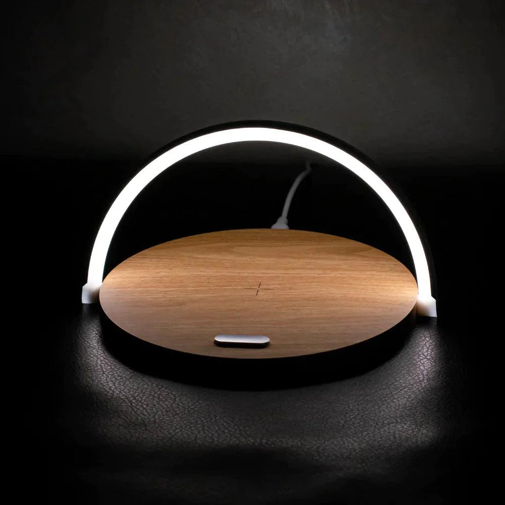 PowerHub - 3-in-1 draadloze oplader, telefoonhouder en bureaulamp-mezamstore.nl