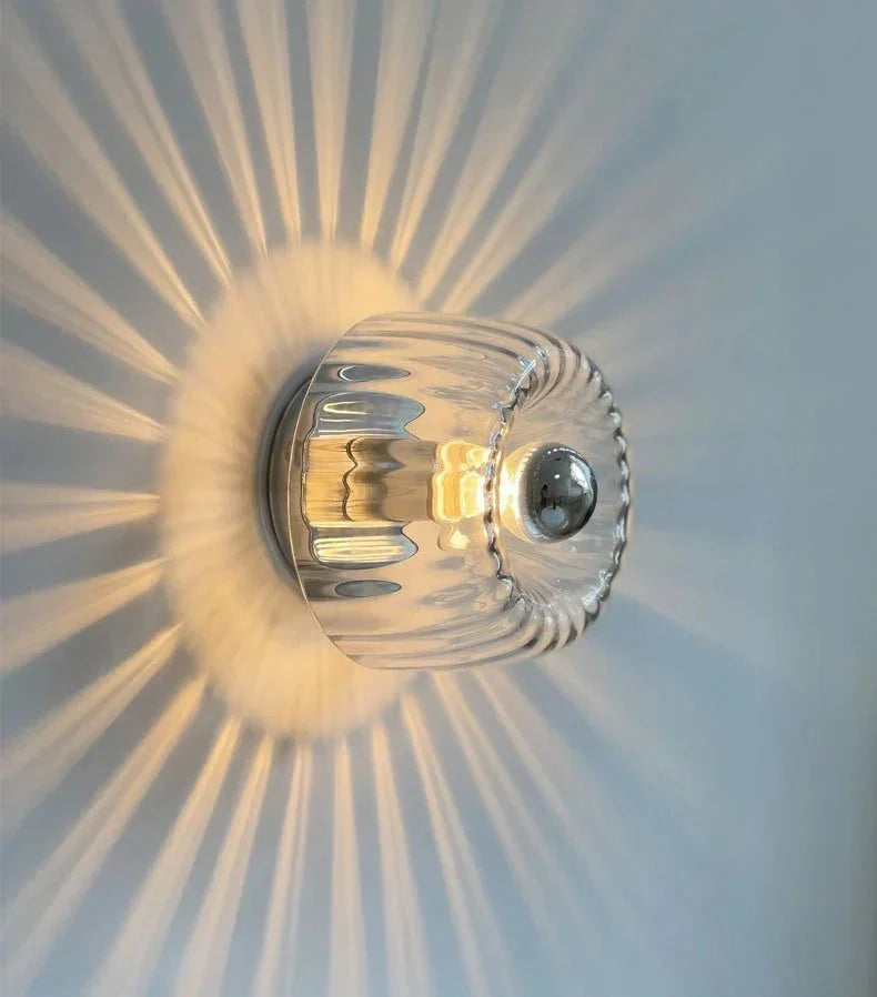 Moderne Wandlamp van Glas en Metaal voor Scandinavisch Interieur-mezamstore.nl
