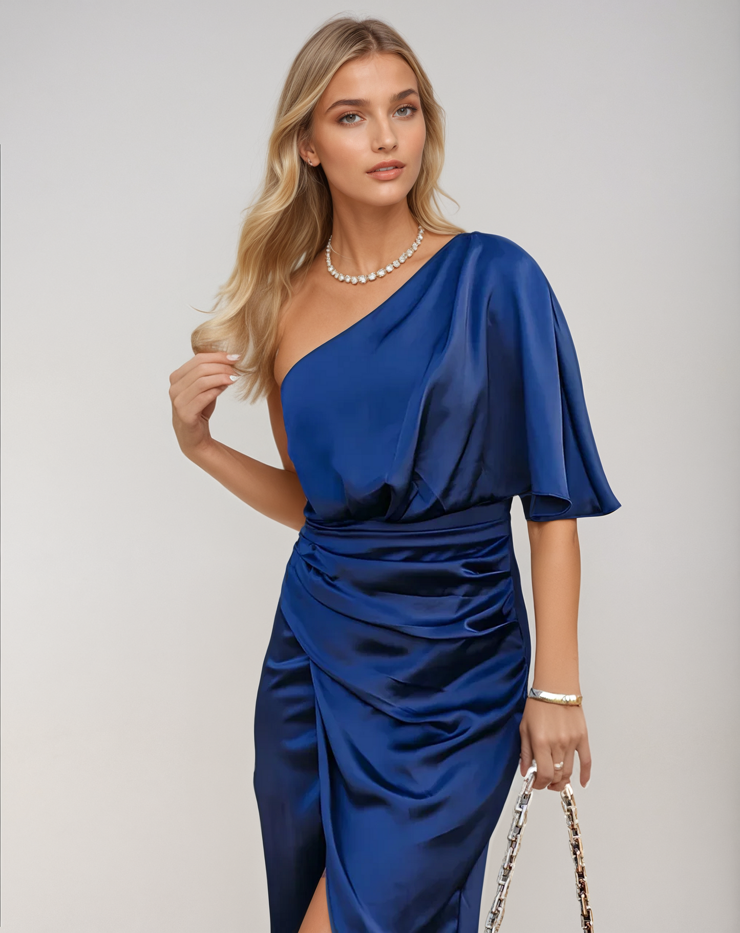Elegante Midi Jurk met Glamoureuze Pasvorm