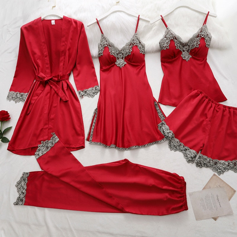 Luxe Zijde Pyjama Set voor Gevoelige Huid