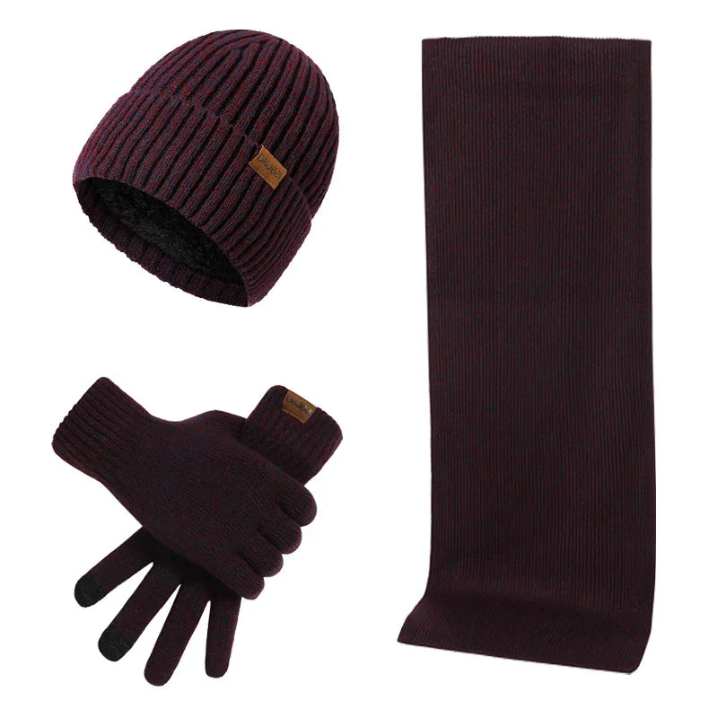 Gebreide winterset met muts, sjaal en handschoenen
