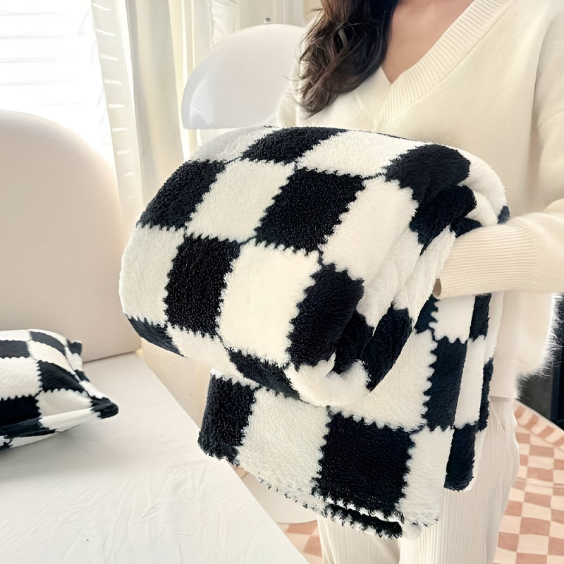 Kuscheldecke van Fleece | Bunt kariert | Perfect voor gezellige avonden en stijlvol interieur-mezamstore.nl