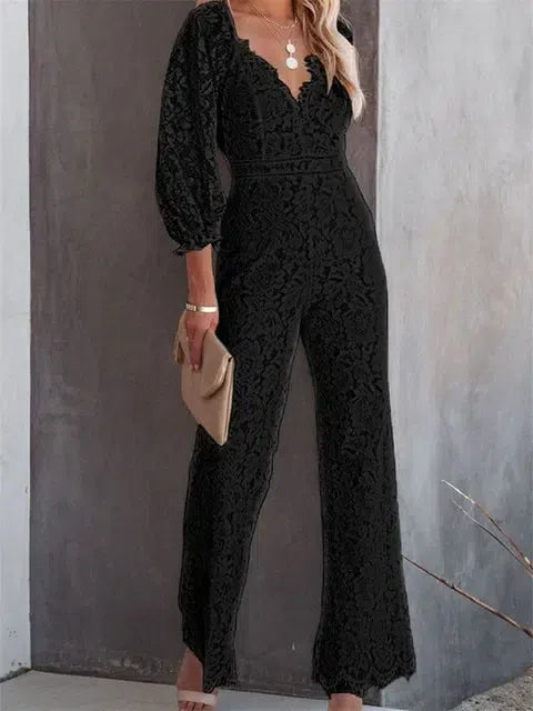 Elegante kanten jumpsuit met V-hals