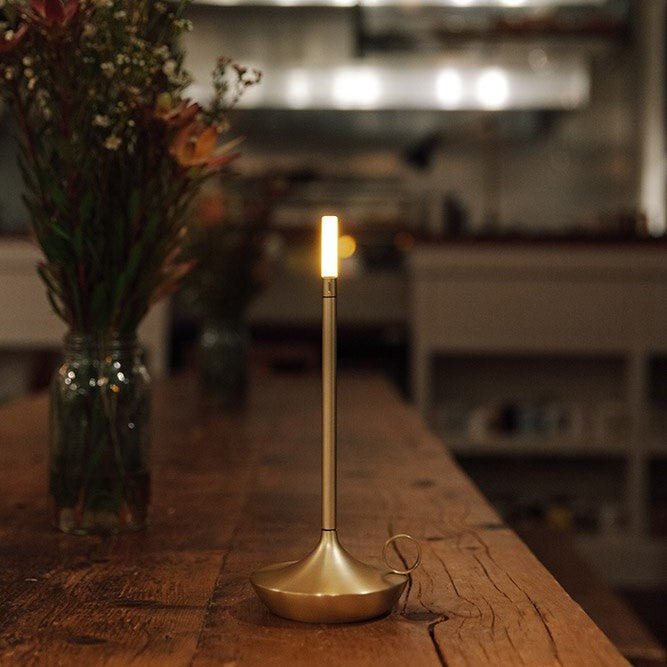 Elegante Kaarslamp met Warm Licht en Flexibele Plaatsing