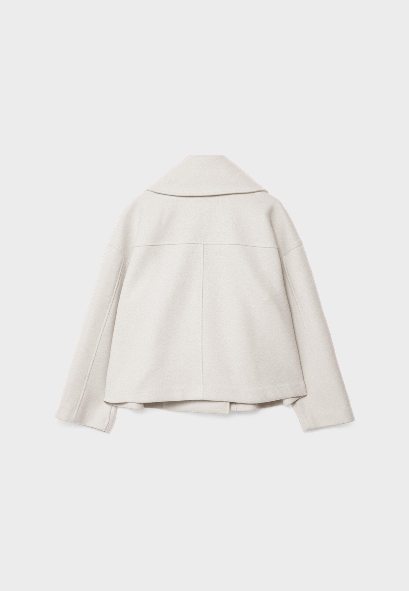 Korte Dubbellaagse Jas met Moderne Snit en Elegantie