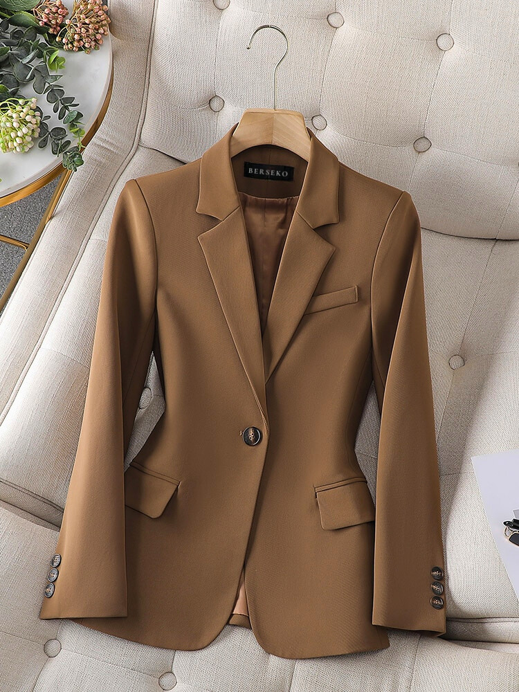 Elegante Getailleerde Dames Blazer met Enkele Knoopsluiting – Zakelijk en Formeel
