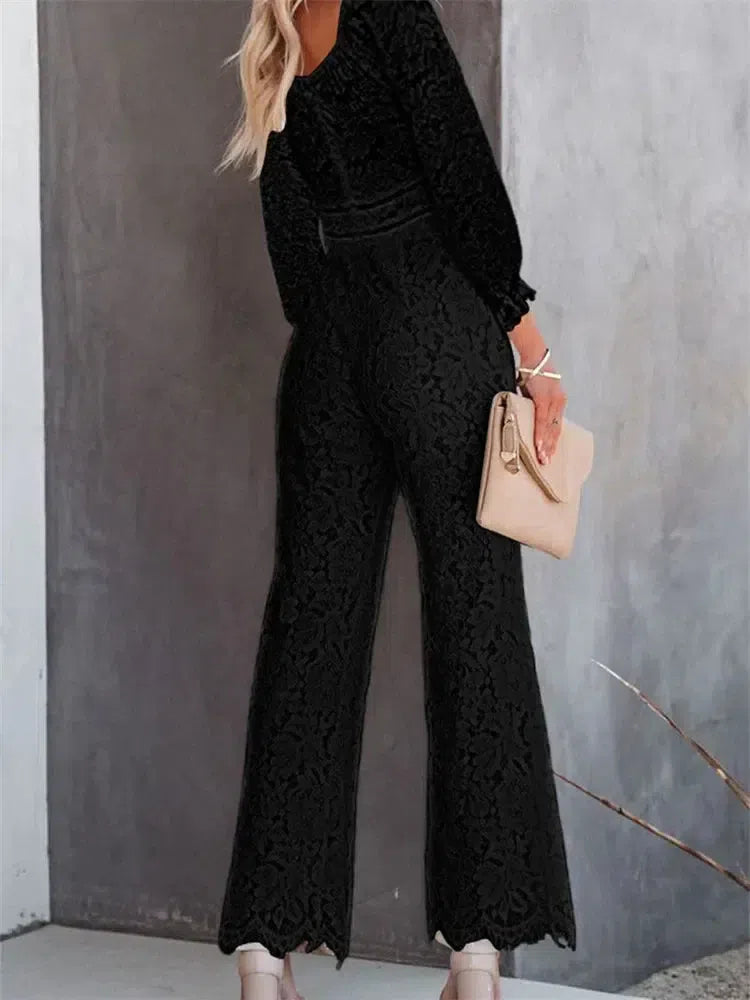 Elegante kanten jumpsuit met V-hals