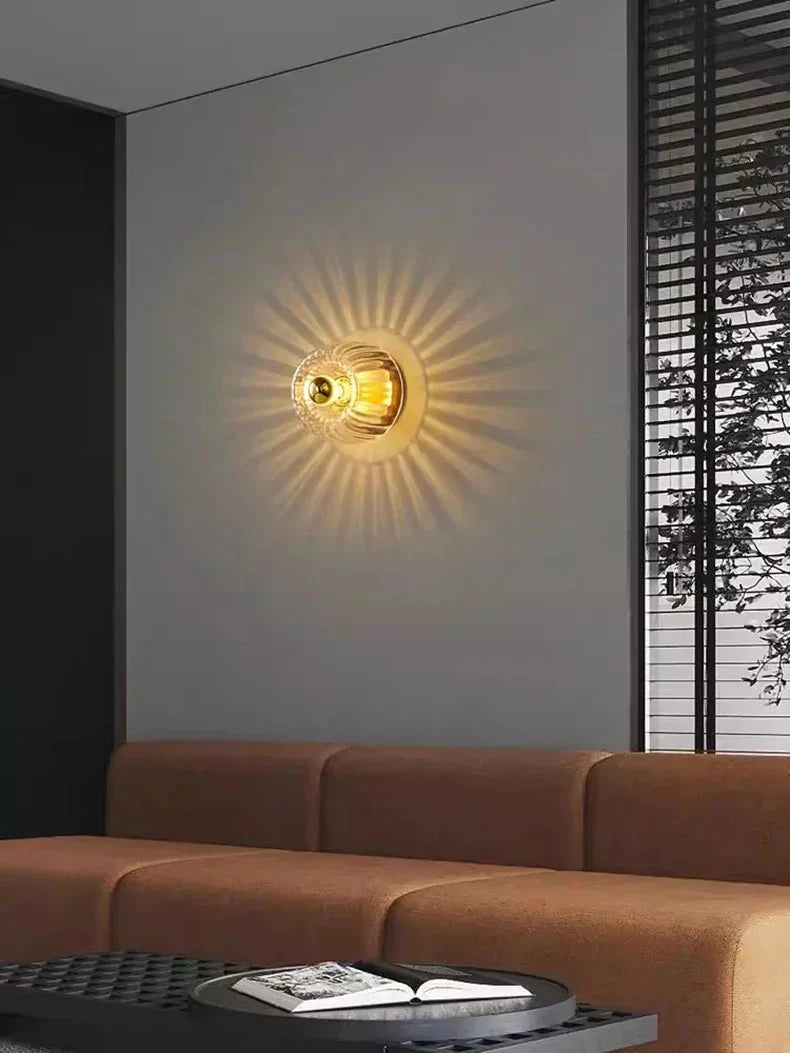 Moderne Wandlamp van Glas en Metaal voor Scandinavisch Interieur-mezamstore.nl
