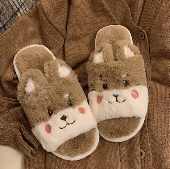 Fluffy Dierenpantoffels – Warme Sloffen met Antislip Zool