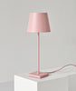 Minimalistische Hoge Tafellamp met Warm LED Licht