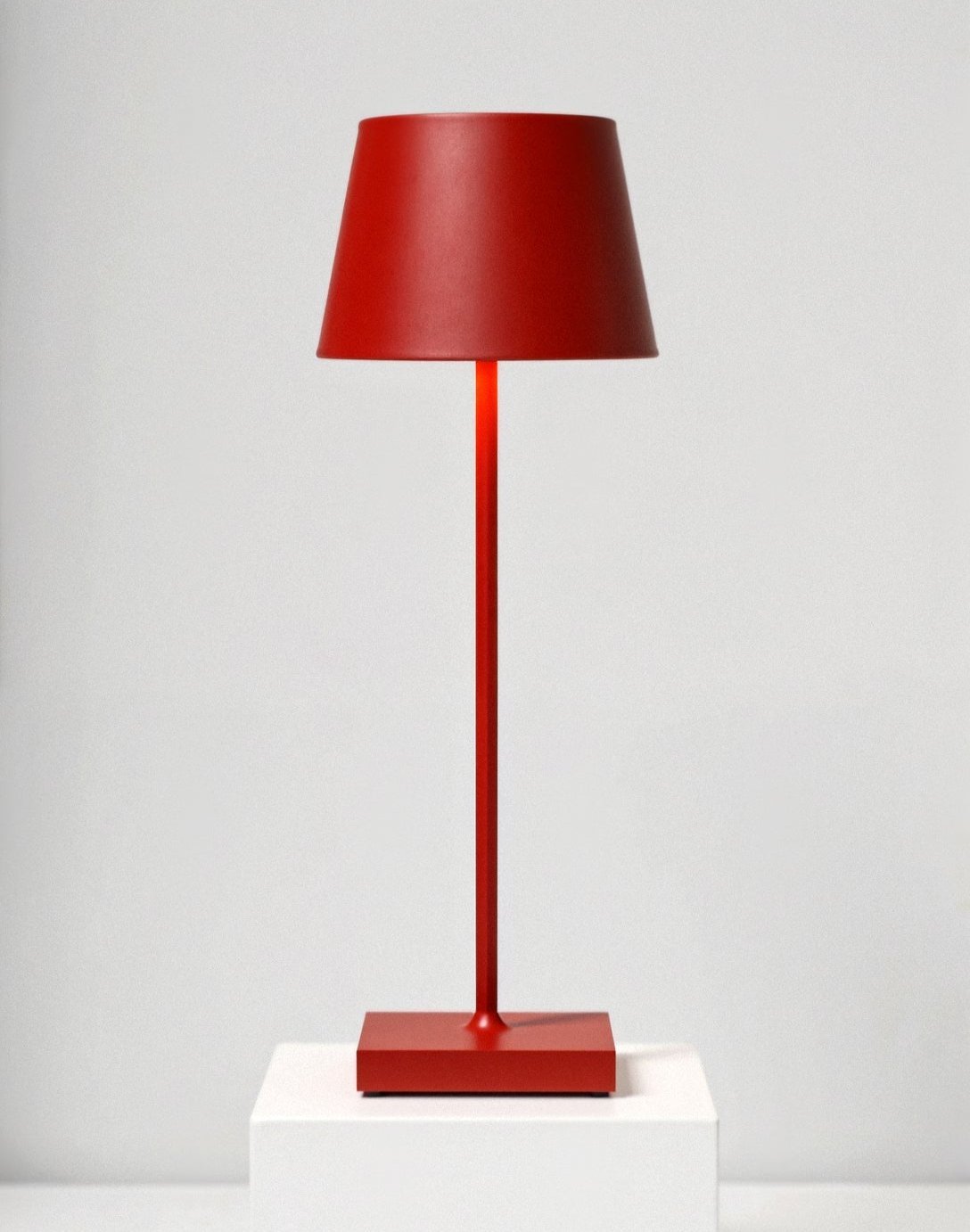 Minimalistische Hoge Tafellamp met Warm LED Licht