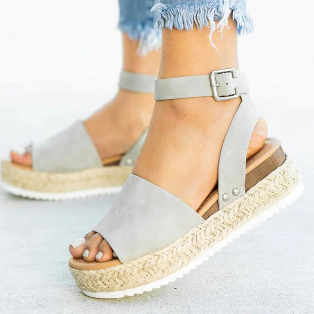 Stijlvolle en Comfortabele Sandalen met Sleehak voor Vrouwen