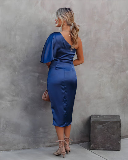 Elegante Midi Jurk met Glamoureuze Pasvorm