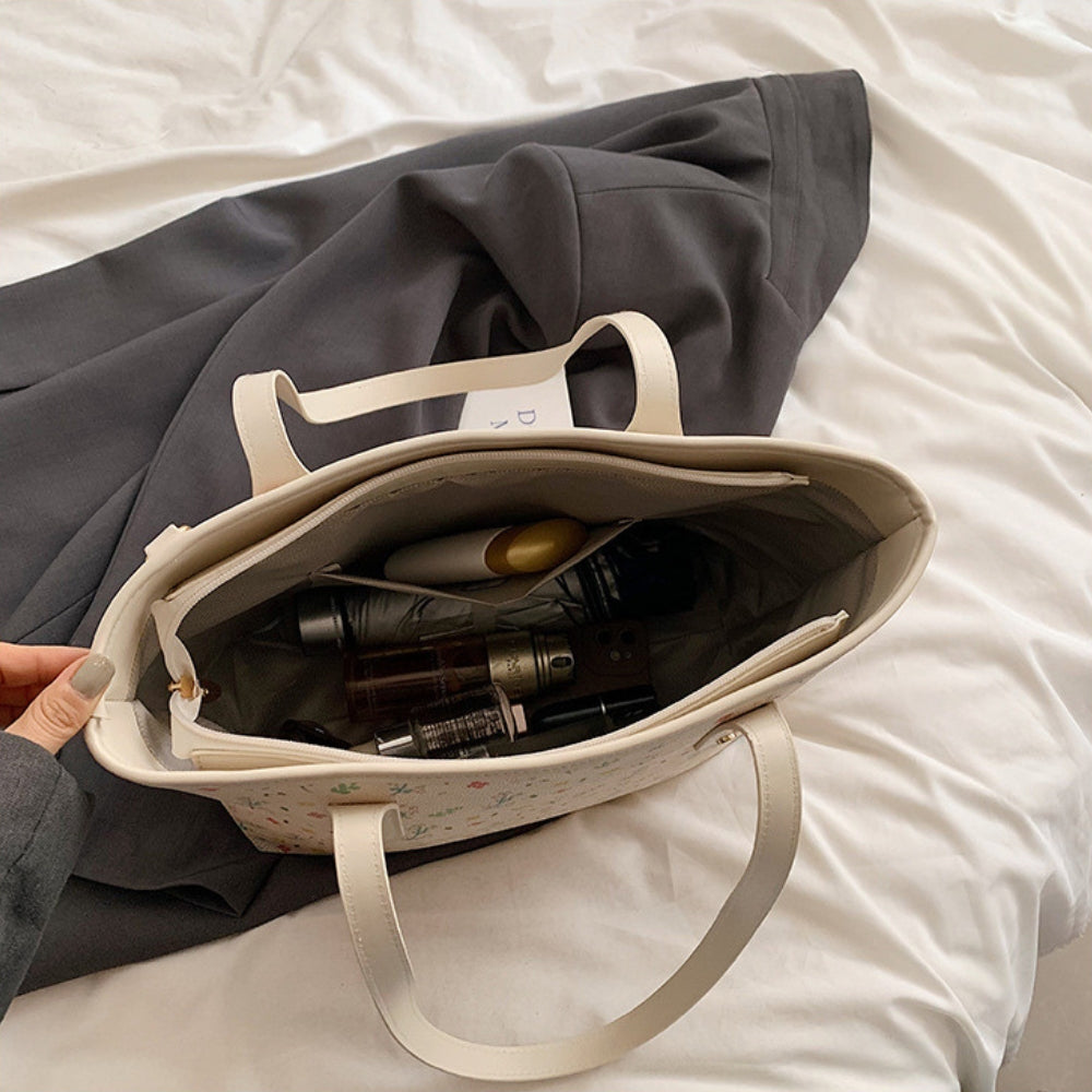 Ruime Stijlvolle Schoudertas met Magnetische Sluiting