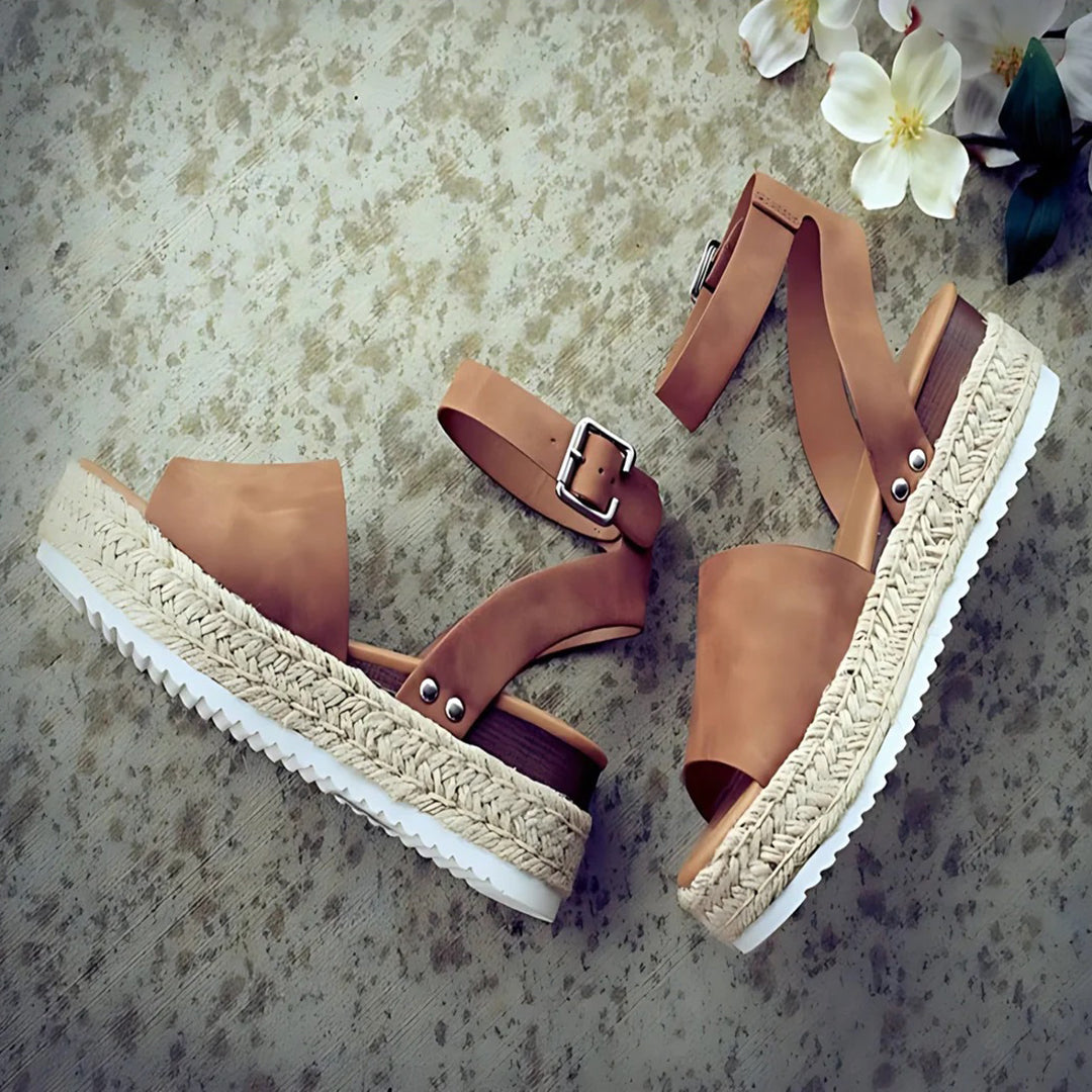 Stijlvolle en Comfortabele Sandalen met Sleehak voor Vrouwen