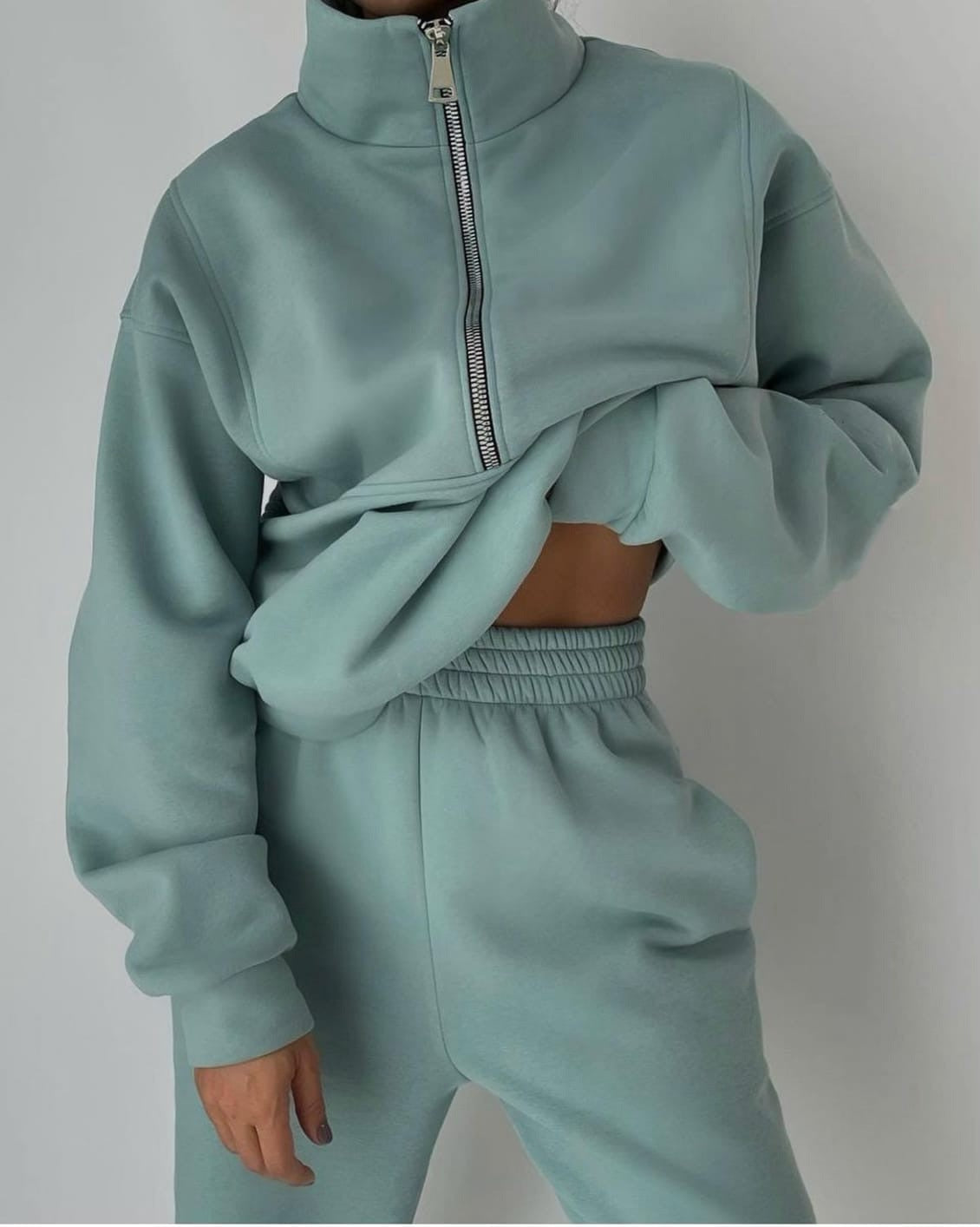 Comfortabel en Warm Lounge Set met Fleece Binnenkant