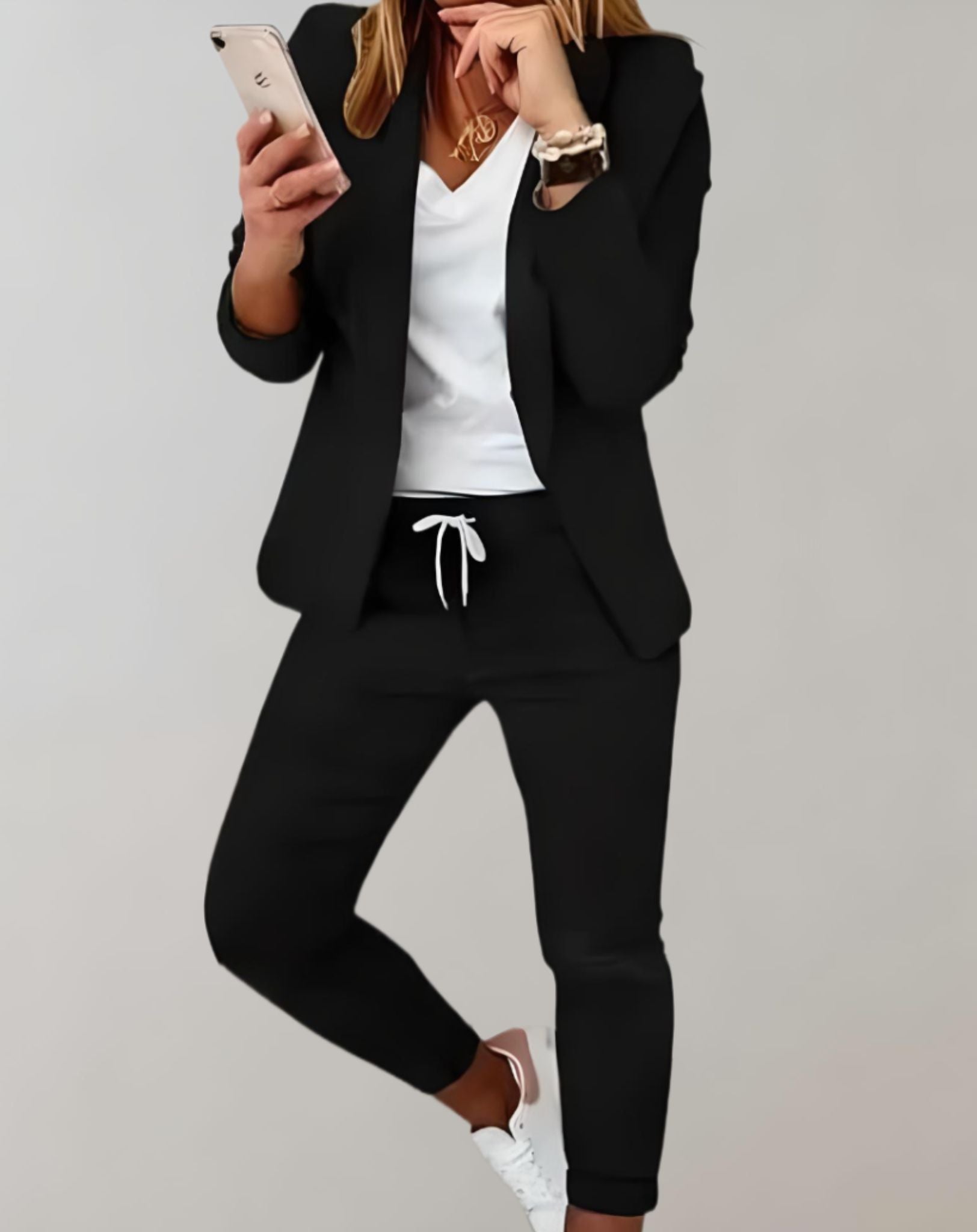 ChicTailored Tweedelige Set – Stijlvolle Geruite Blazer en Bijpassende Broek