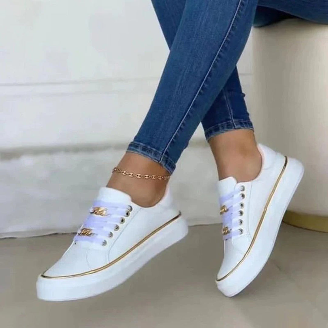 Stijlvolle Sneakers met Gouden Details