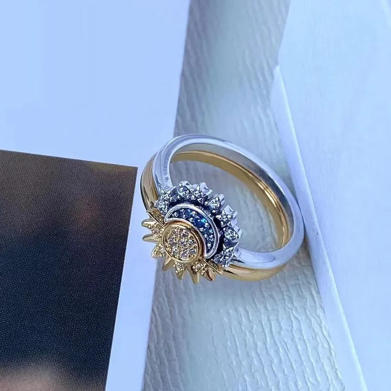 Zilveren Ring met Zon en Maan Kristallen