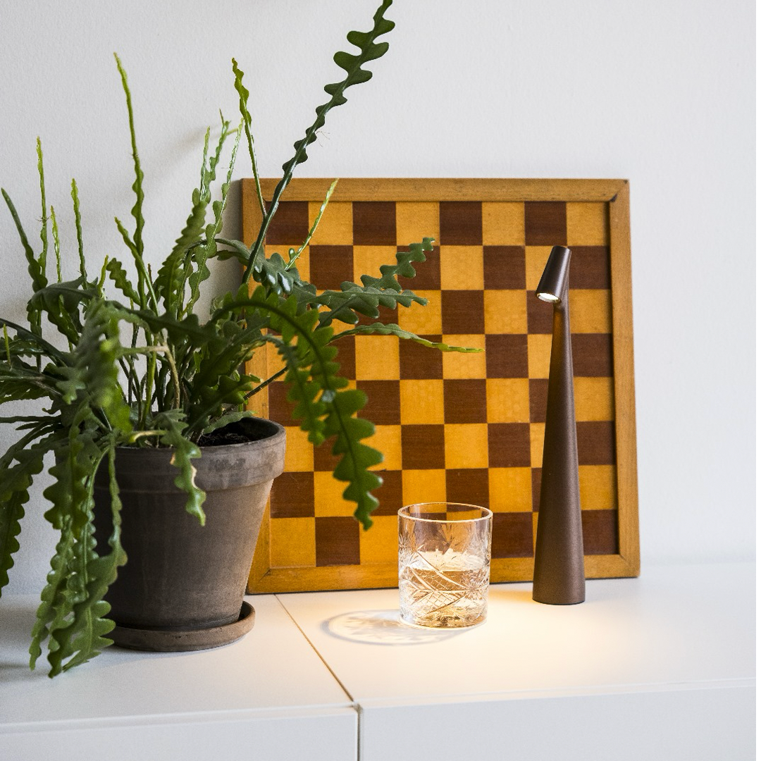 Minimalistische LED Tafellamp – Moderne Draadloze Designlamp