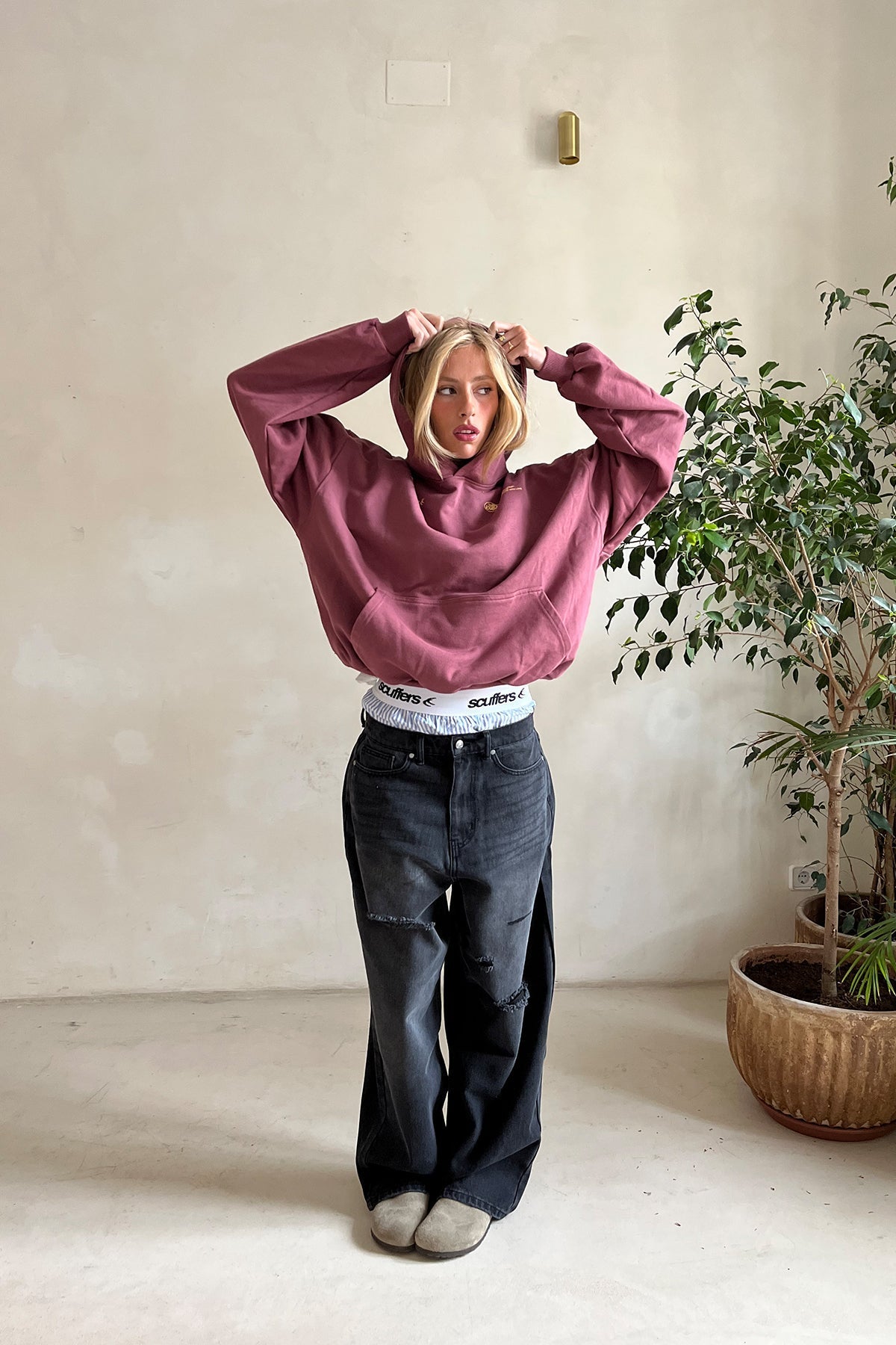 Luxe Dames Hoodie – Comfortabele Pasvorm met Minimalistisch Design