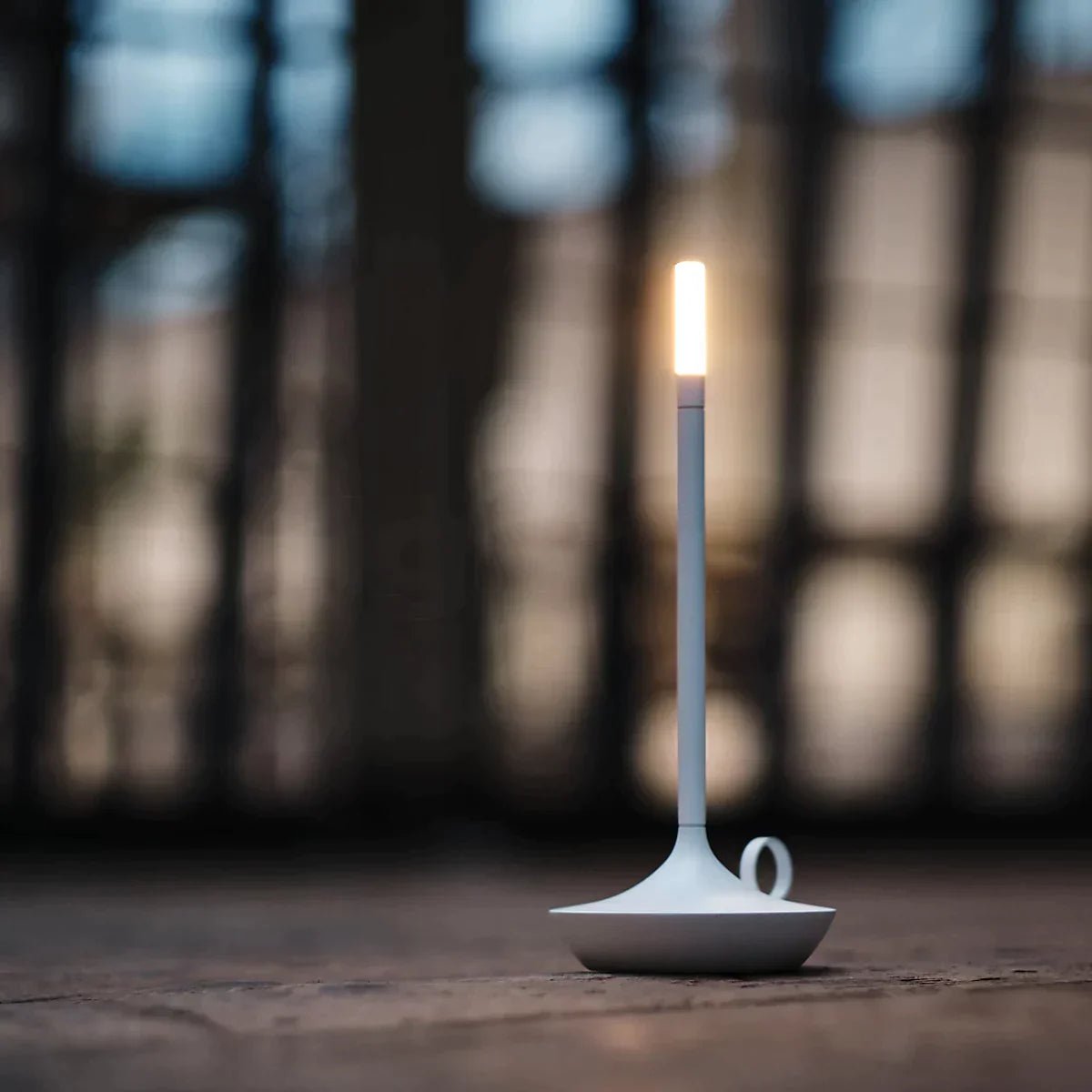 Elegante Kaarslamp met Warm Licht en Flexibele Plaatsing