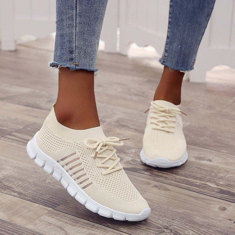 Modieuze Dames Sneakers met Ergonomisch Voetbed en Modern Design