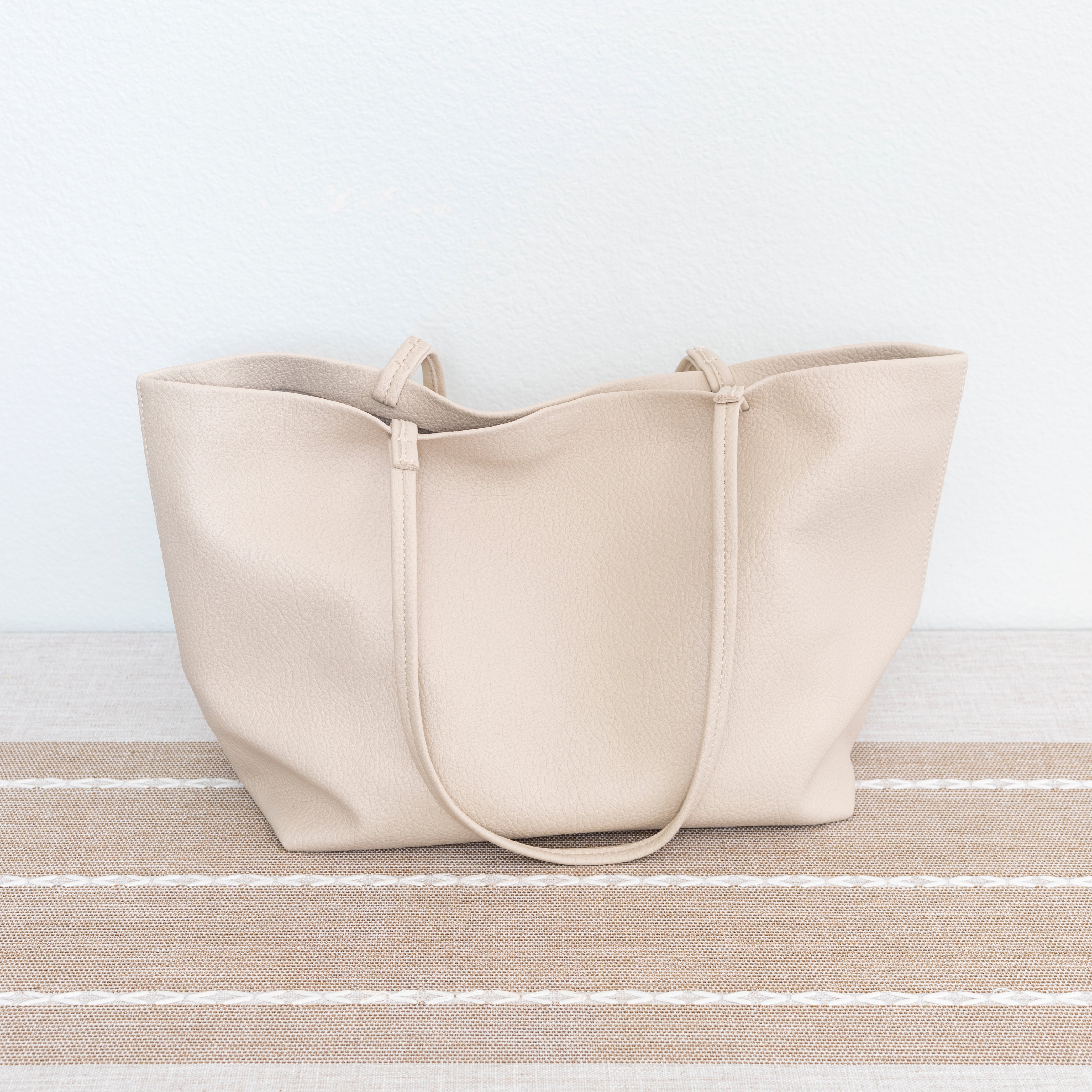 Minimalistische Tote Bag voor Dames – Ruime Schoudertas voor Dagelijks Gebruik