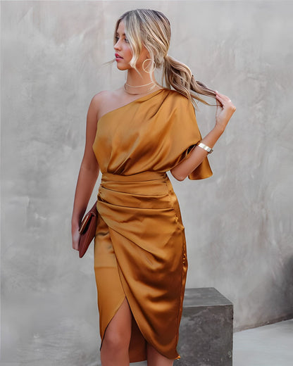Elegante Midi Jurk met Glamoureuze Pasvorm