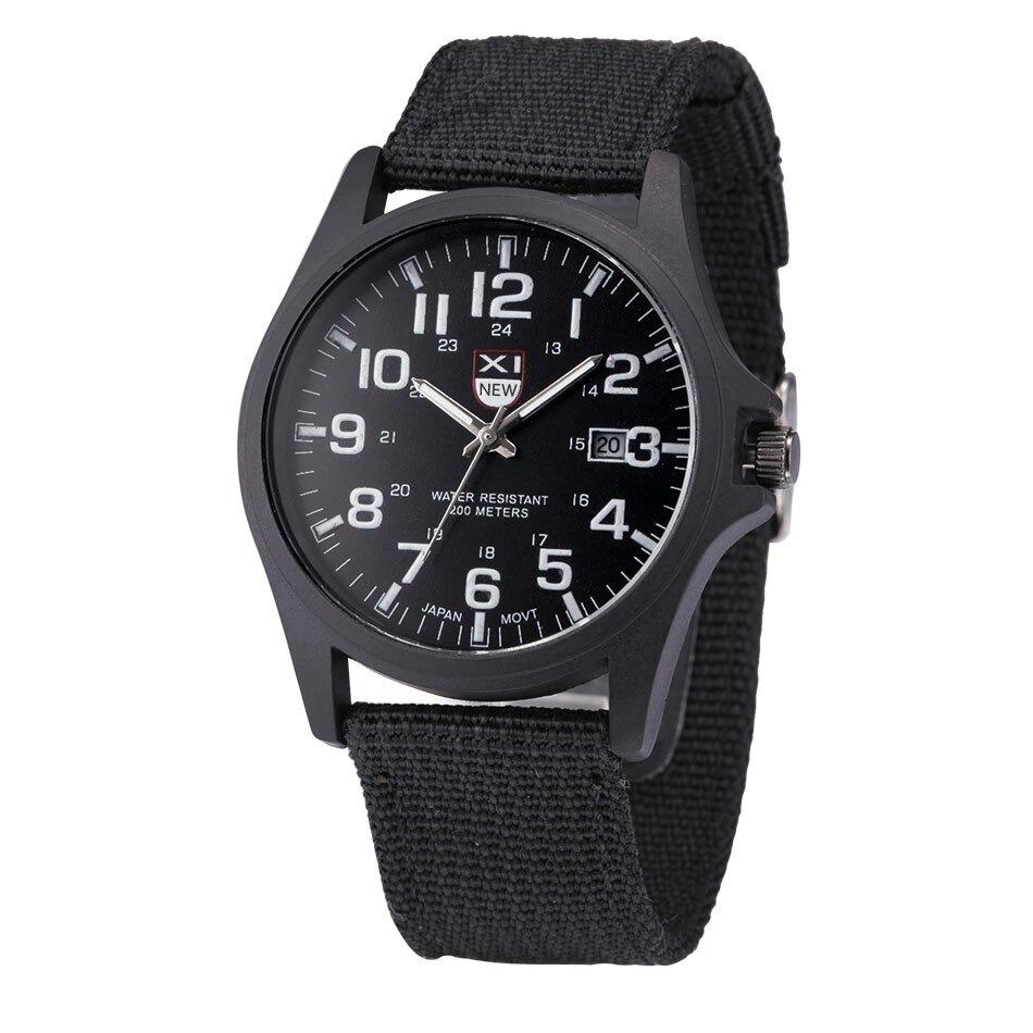 Robuust Militair Horloge voor Avonturiers en Outdooractiviteiten