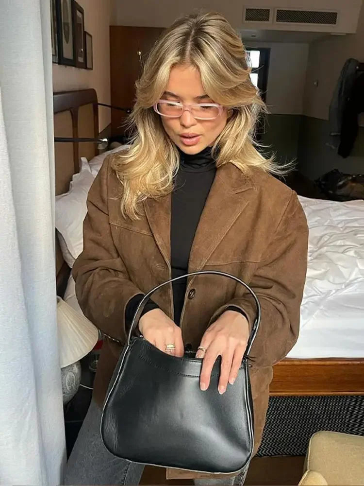 Elegante Damesjas voor de Herfst met Getailleerde Pasvorm
