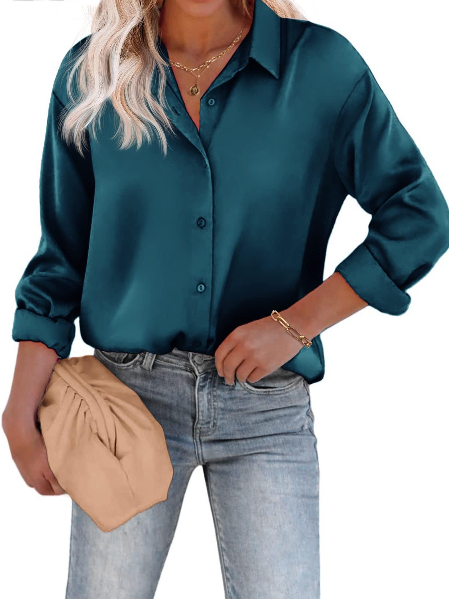 Casual Satijnen Blouse met Knoopsluiting en Lange Mouwen