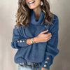 Lange dames coltrui pullover met knoopjes op de mouwen