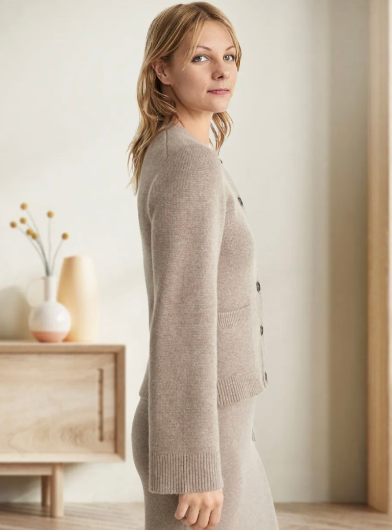 Gebreid Knoopvest Dames – Zacht, Warm en Ademend