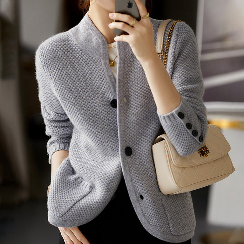 Getailleerd Damesvest met Knoopsluiting – Elegant en Tijdloos voor Herfst en Winter
