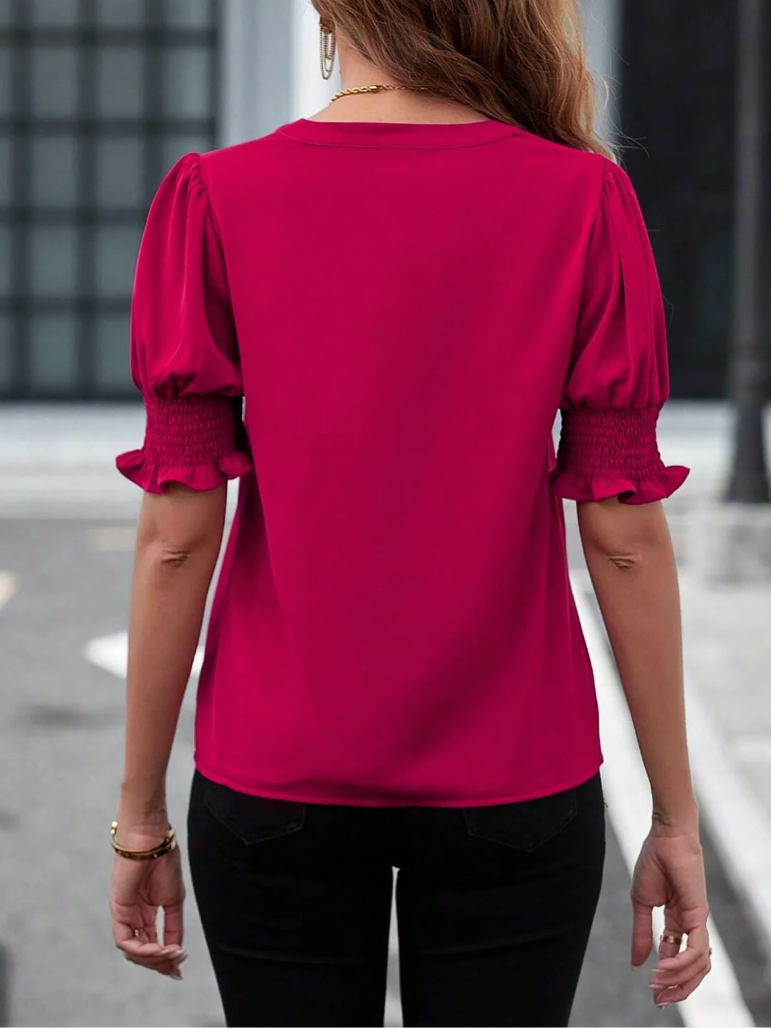 Dames Elegante V-Hals Blouse met Korte Mouwen – Casual & Chic